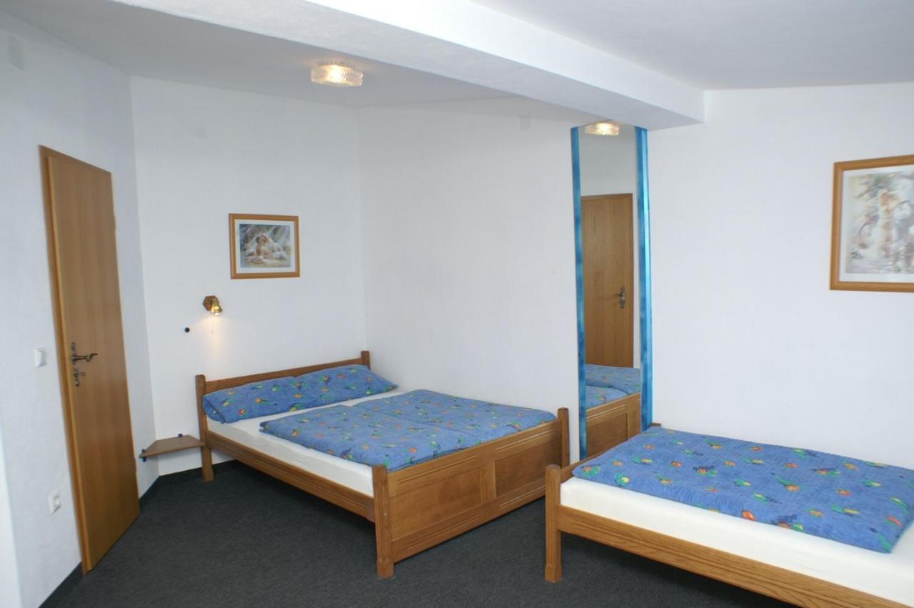 Apartments By The Sea Mandre, Pag - 4098 ภายนอก รูปภาพ